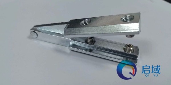 用于工業(yè)鋁型材非90度角連接的配件有哪些？