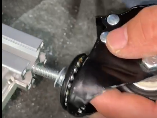 絲桿腳輪安裝圖 絲桿腳輪安裝圖