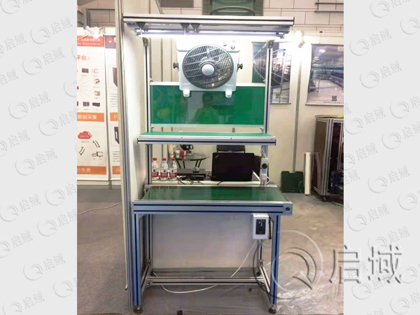 鉗工工作臺(tái)